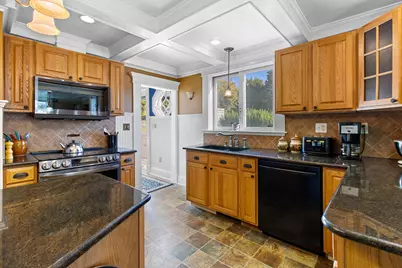 57 Pleasant Street, Rockland, ME 04841 - Photo 19