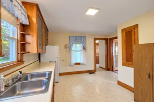 17 Church St, Cherryfield, ME 04622 - Photo 9