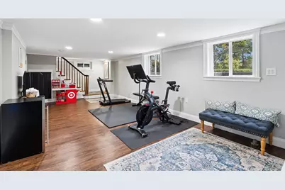 21 Washburn Avenue, Portland, ME 04101 - Photo 25