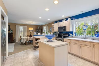 15 Miles Avenue, Old Orchard Beach, ME 04064 - Photo 19