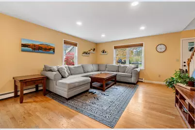 31 Saugus Street, Portland, ME 04103 - Photo 9