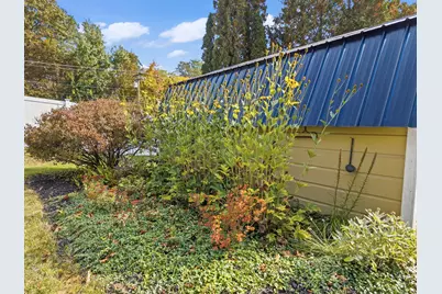 89 Androscoggin Avenue, Lewiston, ME 04240 - Photo 21