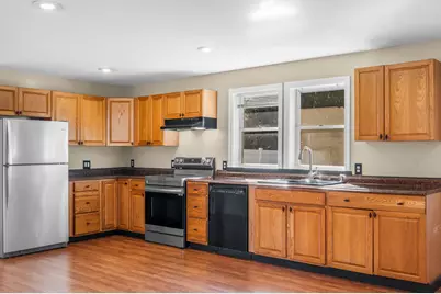 22 Towle Street, Auburn, ME 04210 - Photo 11