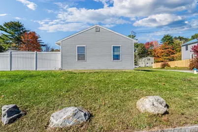 22 Towle Street, Auburn, ME 04210 - Photo 27