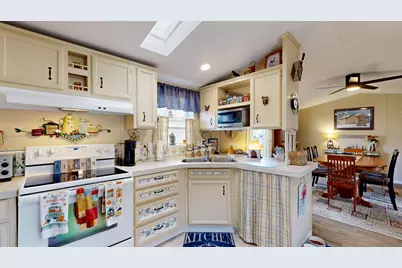 60 Mount Hope Avenue #17, Lewiston, ME 04240 - Photo 9