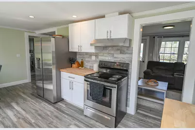 2966 Broadway, Glenburn, ME 04401 - Photo 5