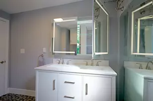 94 Illsley St, Portland, ME 04103 - Photo 39
