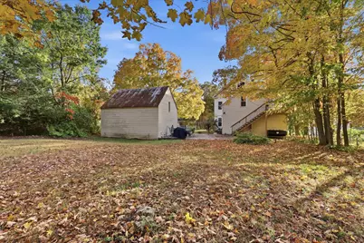 52 Logan Street, Berwick, ME 03901 - Photo 3