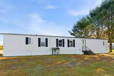 2 Purington Avenue, Mechanic Falls, ME 04256 - Photo 3