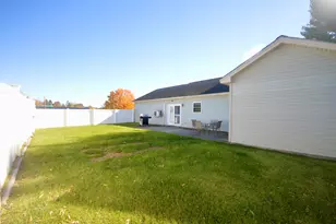 247 Fuller Rd, Hermon, ME 04401 - Photo 29