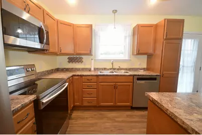 247 Fuller Road, Hermon, ME 04401 - Photo 9