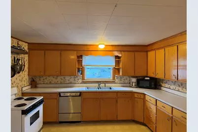 235 Bates Street, Millinocket, ME 04462 - Photo 7