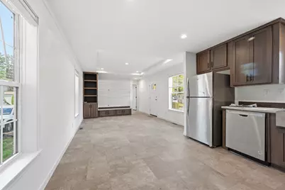 8 Victoria Drive, Waterville, ME 04901 - Photo 5