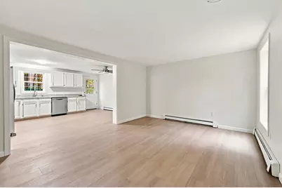 125 Sullivan Street #A, Berwick, ME 03901 - Photo 11