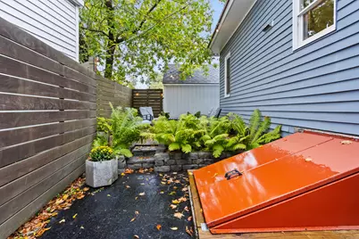28 Tremaine Street, Portland, ME 04103 - Photo 33