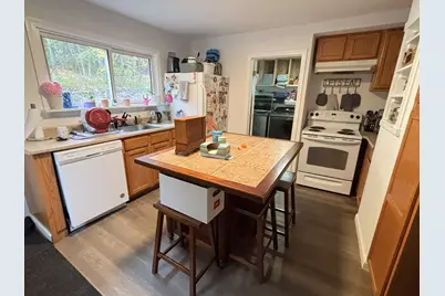 1431 Sabattus Street, Lewiston, ME 04240 - Photo 5