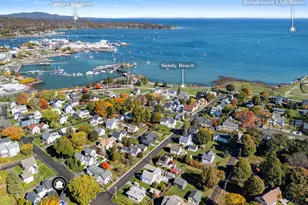 38 Crescent St, Rockland, ME 04841 - Photo 1