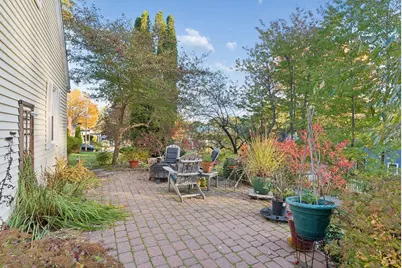3 North Street, Topsham, ME 04086 - Photo 15