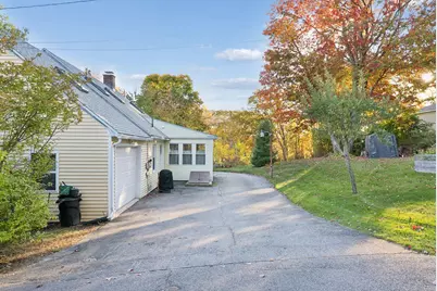 3 North Street, Topsham, ME 04086 - Photo 13