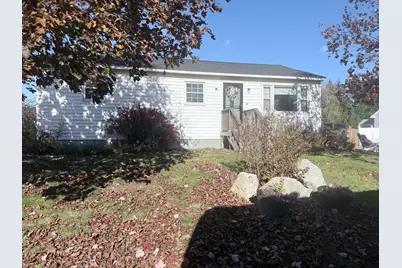 22 Somerset Avenue, Fairfield, ME 04937 - Photo 3