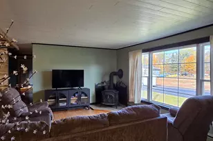 157 Auburn Rd, Peru, ME 04290 - Photo 9