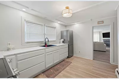 525 Minot Avenue, Auburn, ME 04210 - Photo 17