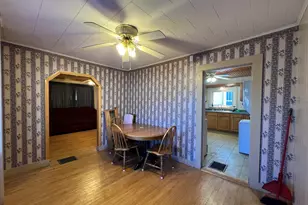 482 Aroostook Ave, Millinocket, ME 04462 - Photo 11