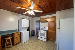 482 Aroostook Ave, Millinocket, ME 04462 - Photo 7