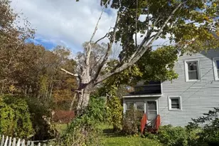10 Bacon St, Oakland, ME 04963 - Photo 35