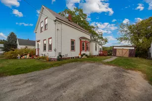 31 Winter St, Fairfield, ME 04937 - Photo 1