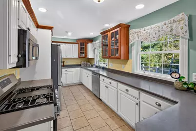 15 Coolidge Avenue, Hampden, ME 04444 - Photo 9