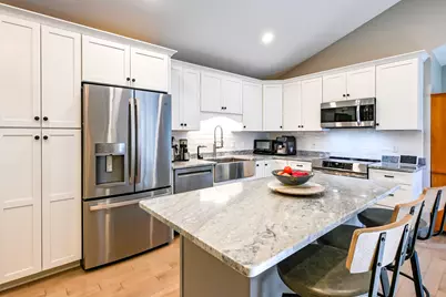 21 Kapok Street, Old Orchard Beach, ME 04064 - Photo 5