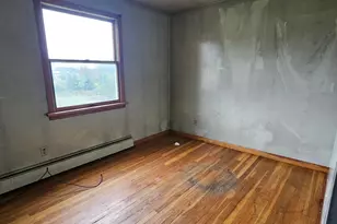 160 Skowhegan Rd, Fairfield, ME 04937 - Photo 11