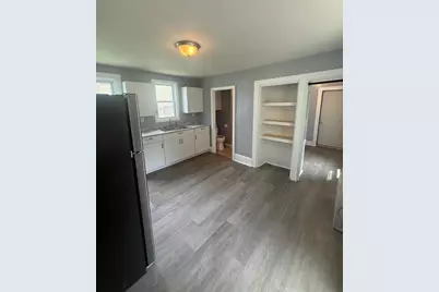 204 W Valentine Street, Westbrook, ME 04092 - Photo 13