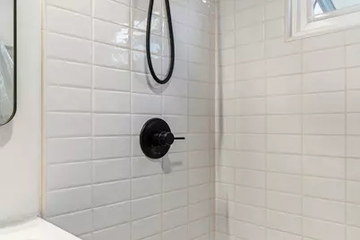 105 Edgeworth Avenue, Portland, ME 04103 - Photo 15