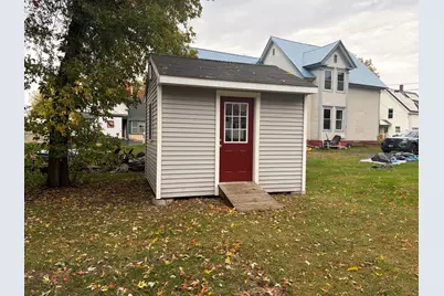 10 Silver Street, Fairfield, ME 04937 - Photo 19