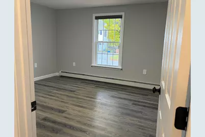10 Silver Street, Fairfield, ME 04937 - Photo 7