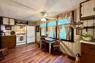 72 Goodwin St, South Berwick, ME 03908 - Photo 5