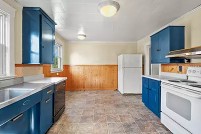 23 Victory Avenue, South Portland, ME 04106 - Photo 9