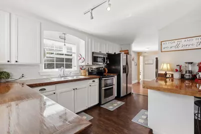124 Ossipee Trail E, Gorham, ME 04038 - Photo 3