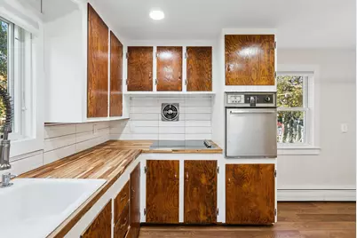 39 Walker Street, South Portland, ME 04106 - Photo 11