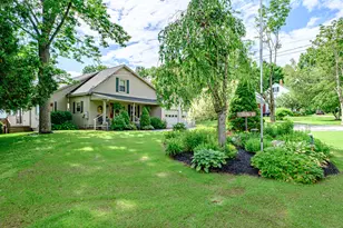 438 Paris Hill Rd, Paris, ME 04281 - Photo 1