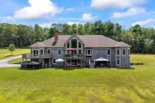 507 Mt Pleasant St, Rockport, ME 04856 - Photo 1