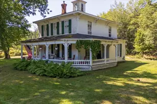 292 Main Rd, Islesboro, ME 04848 - Photo 1