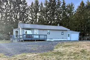 612 Lake Shore Rd, Madawaska, ME 04773 - Photo 1