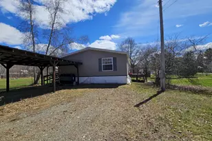 33 John St, Madison, ME 04950 - Photo 1