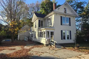11 Pine St, Mechanic Falls, ME 04256 - Photo 1