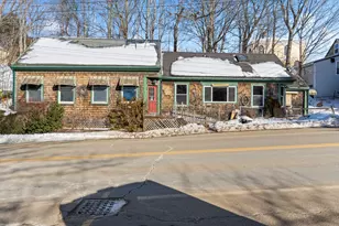 258 Jefferson St, Waldoboro, ME 04572 - Photo 1
