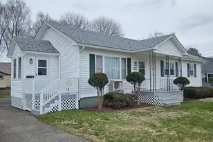 9 Grove St, East Millinocket, ME 04430 - Photo 1