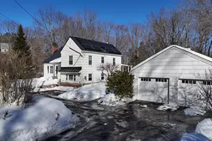 47 Pleasant Hill Rd, Falmouth, ME 04105 - Photo 1